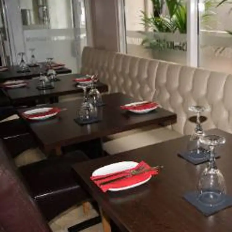 No.1 Bar & Grill, London, 