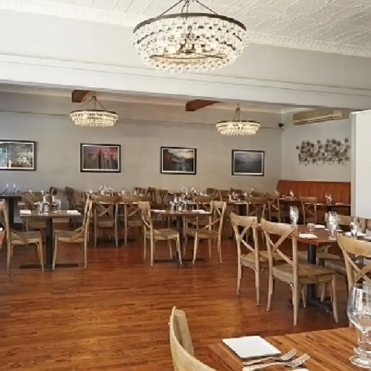 Laurel & Sage, Montclair, NJ