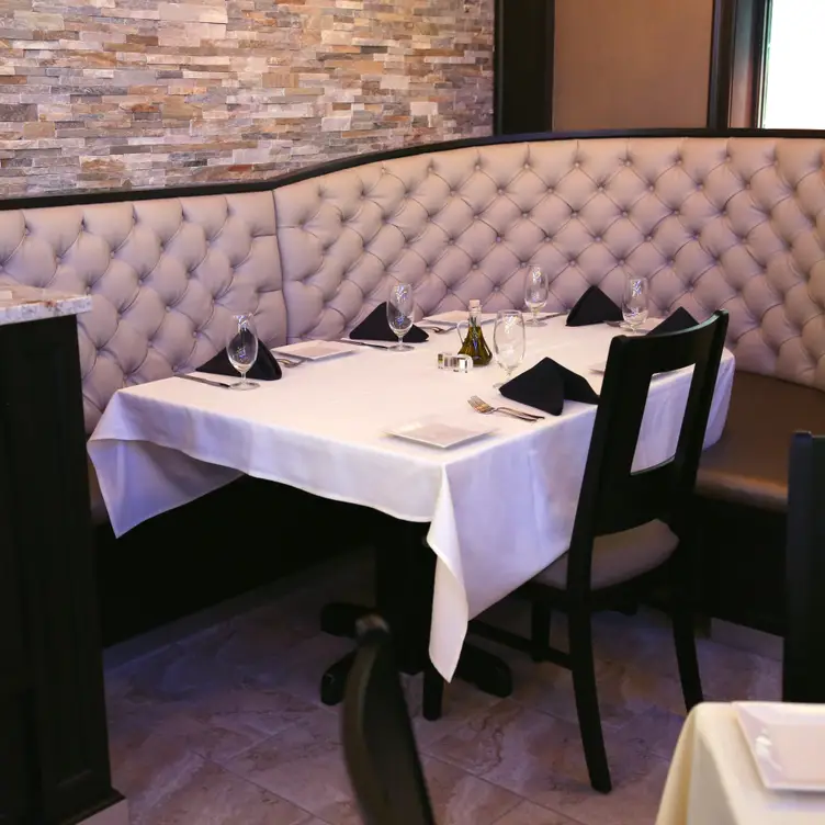 The Cake Lounge, Little Ferry, NJ