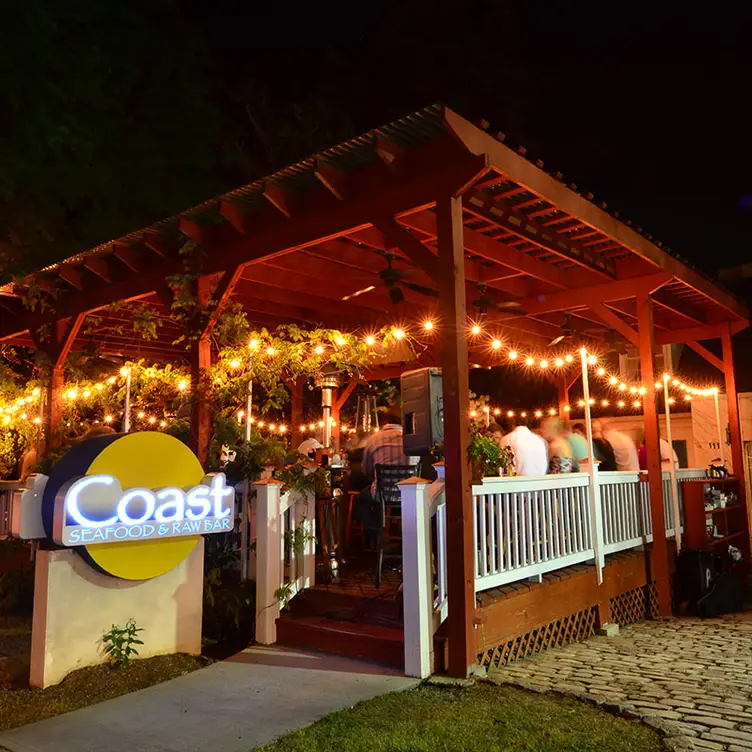 Coast Seafood and Raw Bar, Atlanta, GA