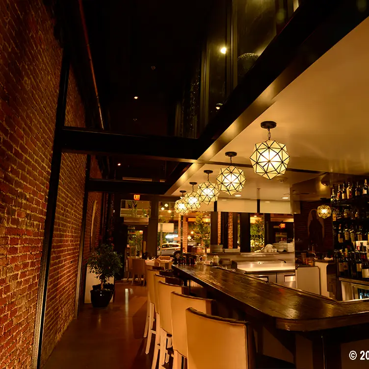 Crossings, South Pasadena, CA
