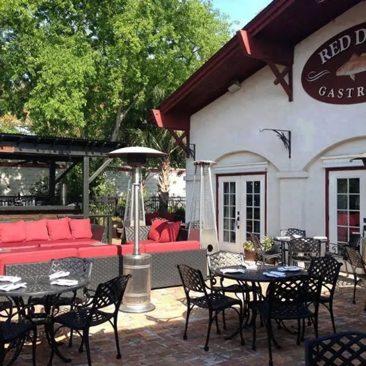 Red Drum Restaurant and Bar, Mount Pleasant, SC