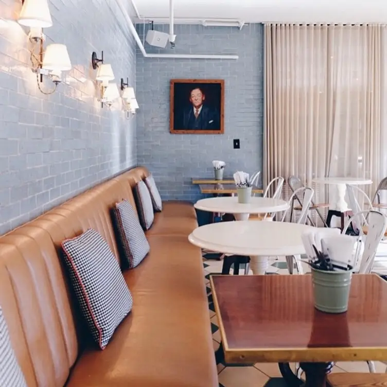 The Hart and the Hunter - Permanently Closed, Los Angeles, CA