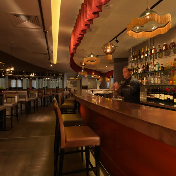 The Restaurant – Guildford Harbour Hotel, Guildford, Surrey