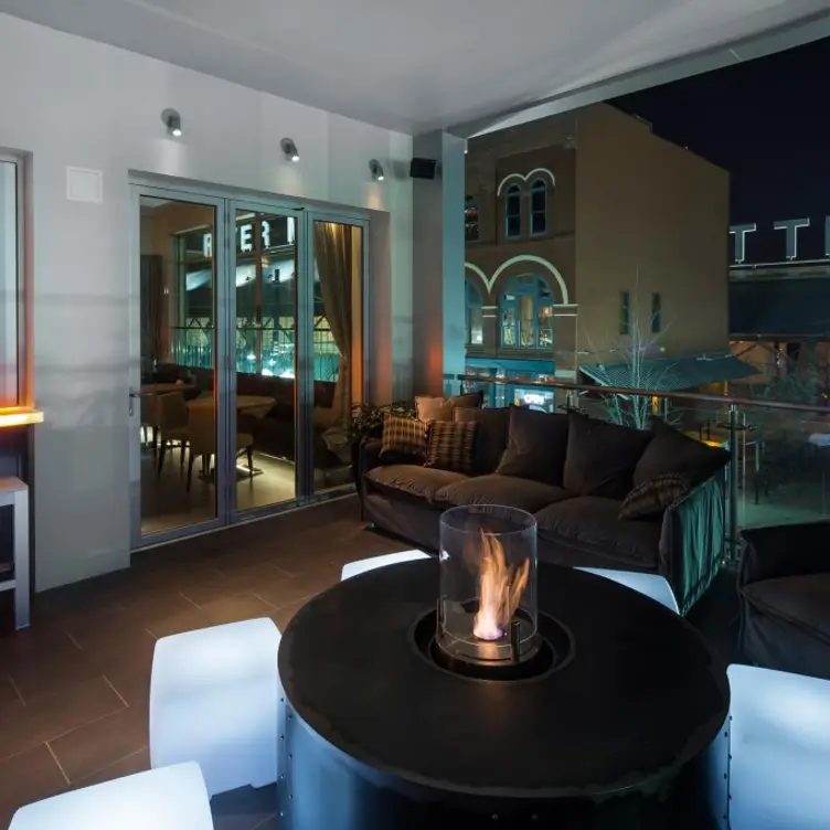 Cache Restaurant & Lounge, Little Rock, AR