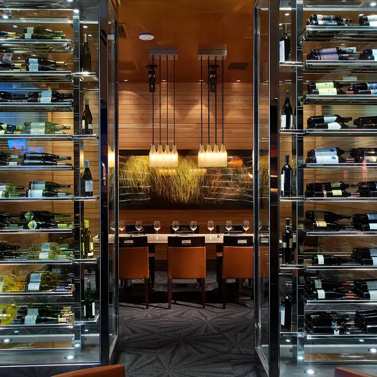 Bristol Seafood + Steak + Social, Kansas City, MO