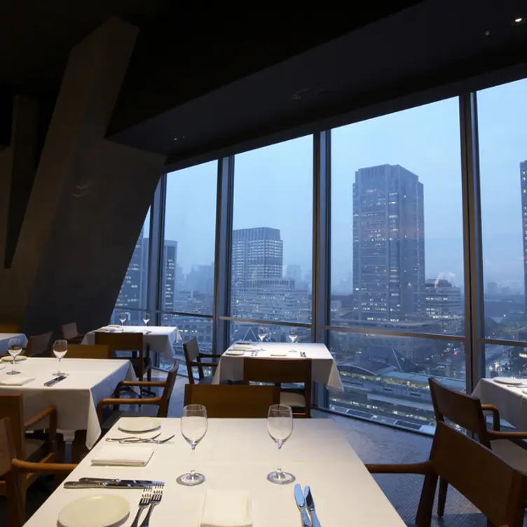 XEX Tokyo/Salvatore Cuomo Bros., Chiyoda-ku, Tokyo