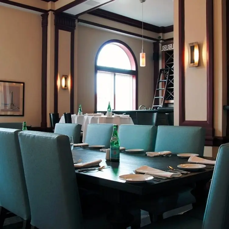Juniper Lounge at The Gin Hotel, Lexington, VA