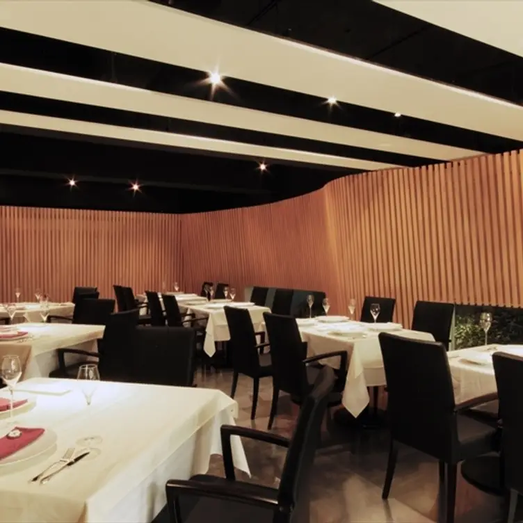 Koshimo Plus, Ashiya-shi, Hyogo