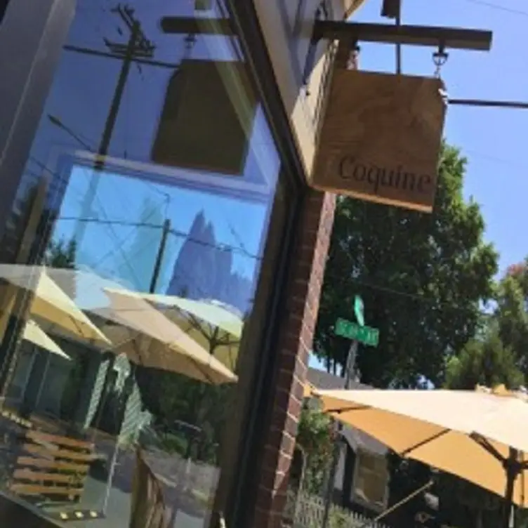 Coquine, Portland, OR