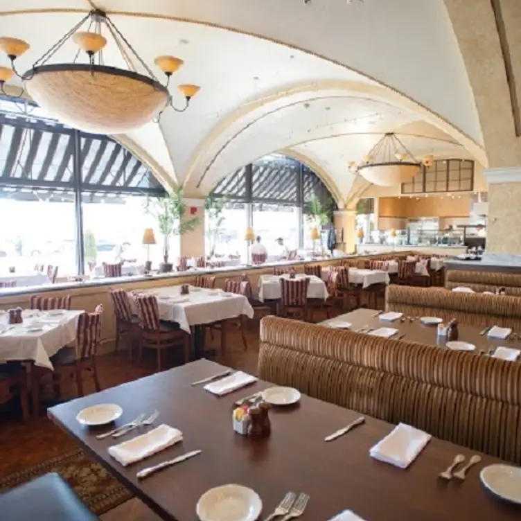BRIO Tuscan Grille - Baltimore - Inner Harbor - Permanently Closed, Baltimore, MD