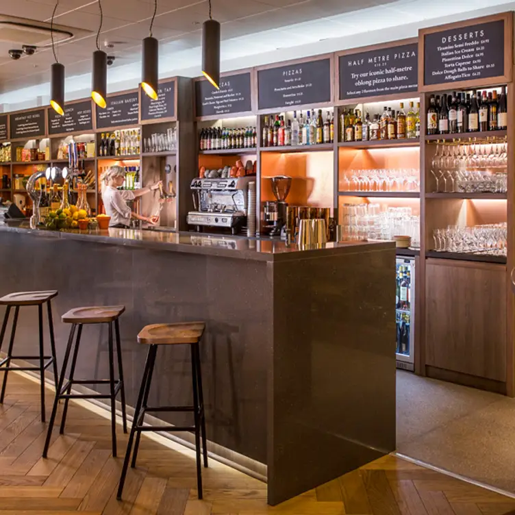 Barzetti, London, 