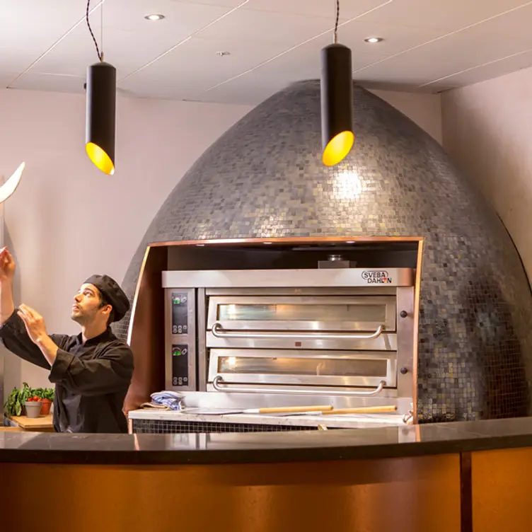 Barzetti, London, 