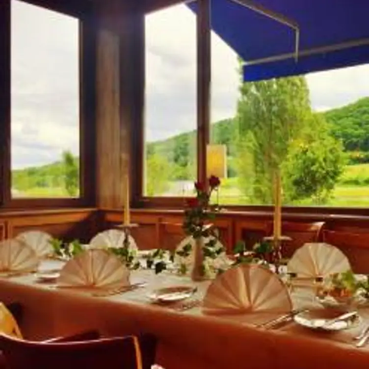 Sonnenuhr - Vegan Fastfood, Zeltingen-Rachtig, RP