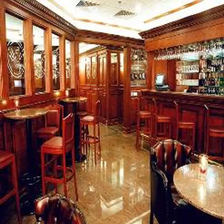 Ruth's Chris Steak House - Admiralty, Hong Kong, Hong Kong