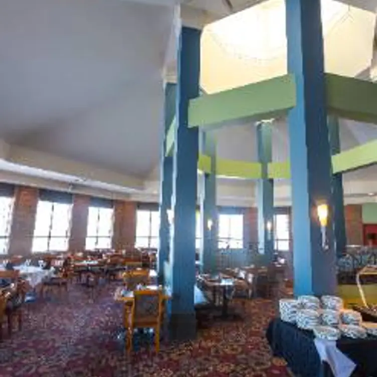 Steels Cafe & Grill - Executive Royal Inn, Leduc, AB