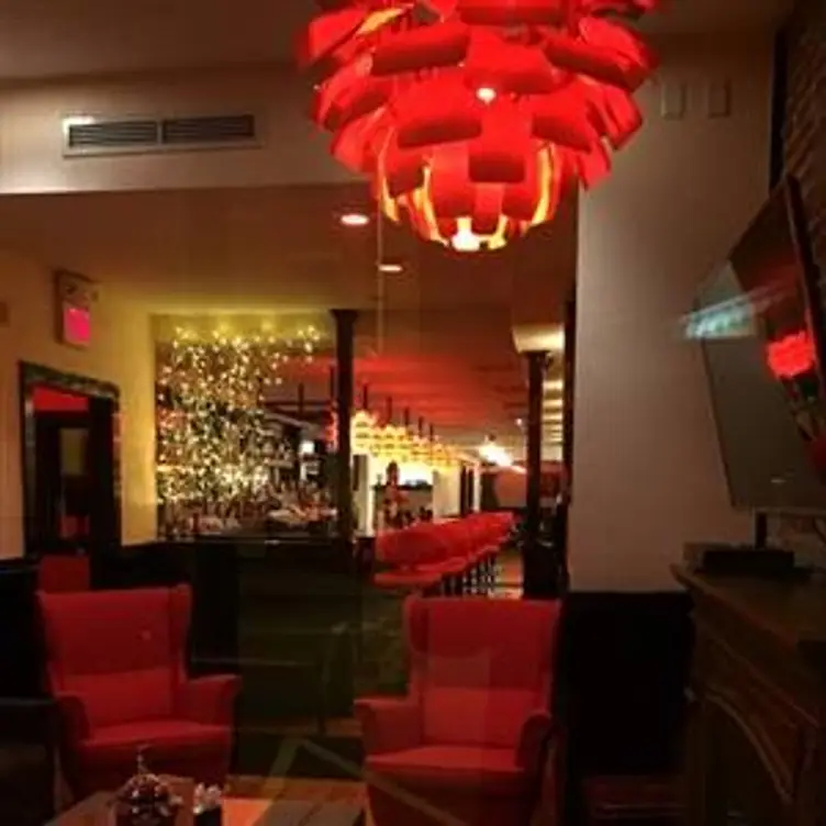 Apricot Bar & Grill - Permanently Closed, Norwalk, CT