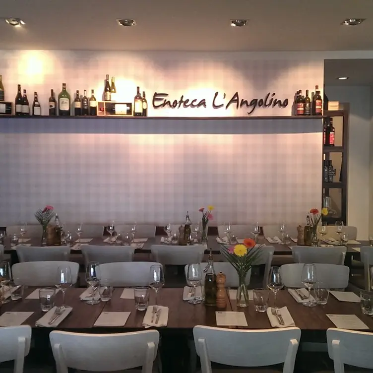 Enoteca l'Angolino, Berlin, BE