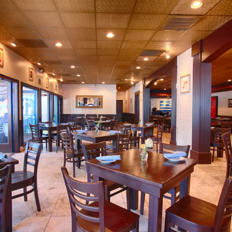 Taverna Plaka, Atlanta, GA