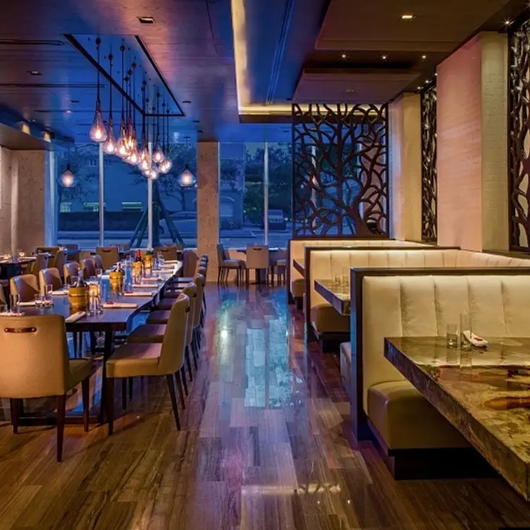 Red Ginger - Permanently Closed, Miami Beach, FL