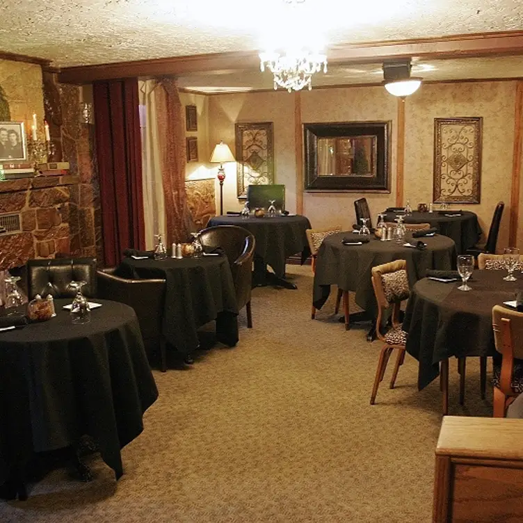 Castle Falls Venue & Restaurant, Oklahoma City, OK