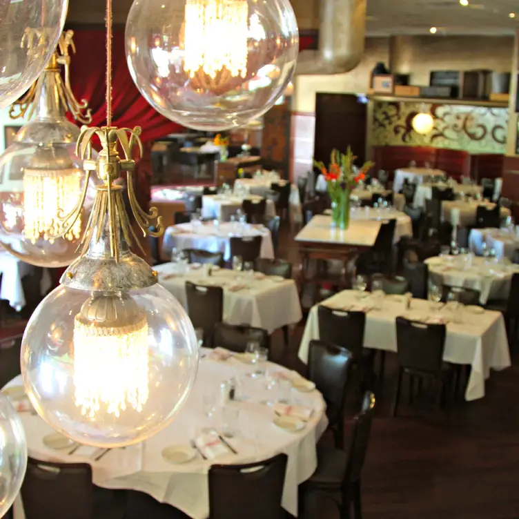 Georges Brasserie - Permanently Closed, Charlotte, NC