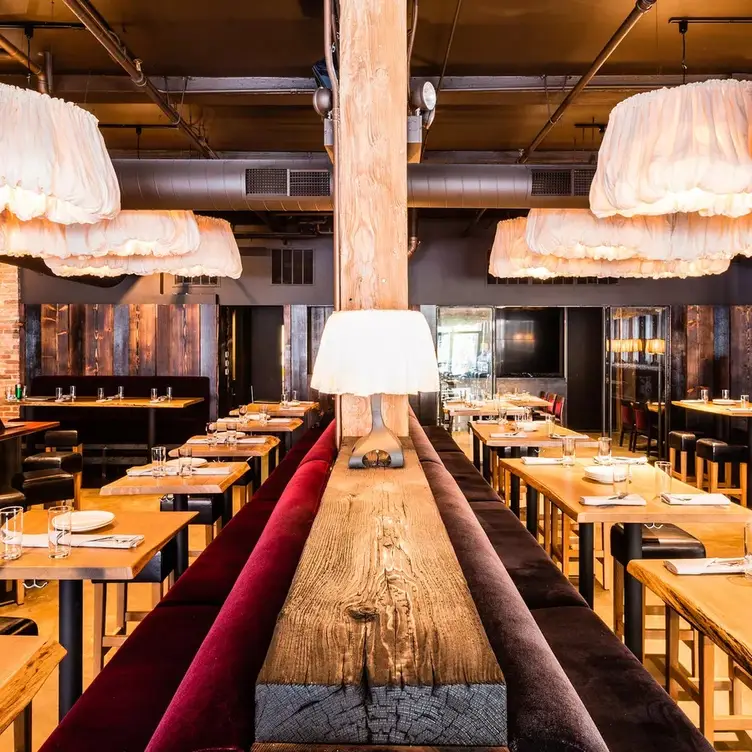 Oak + Char - Permanently Closed, Chicago, IL