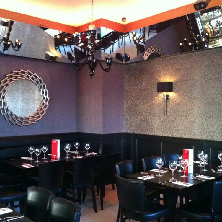 Vittoria on the walk, Edinburgh, 