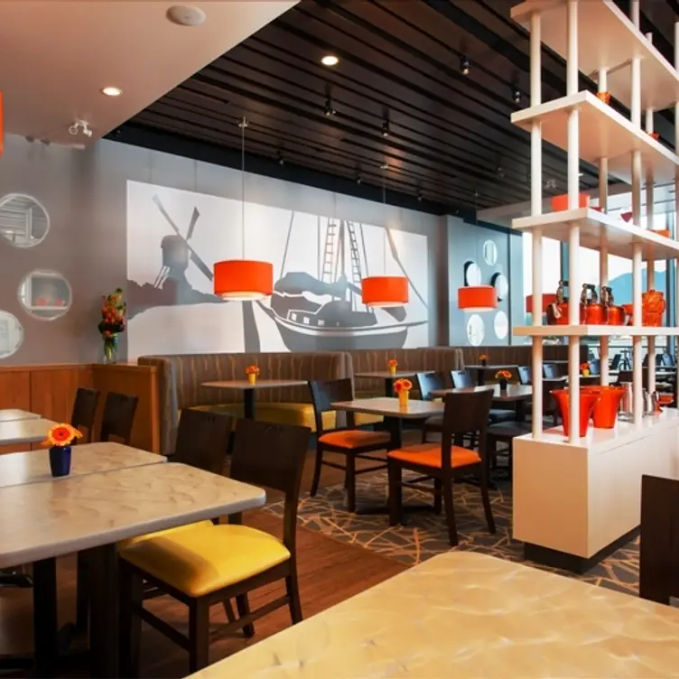 De Dutch - Burrard Landing, Vancouver, BC