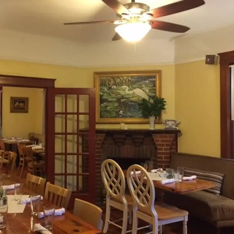 Brick House Kitchen - Permanently Closed, Charleston, SC