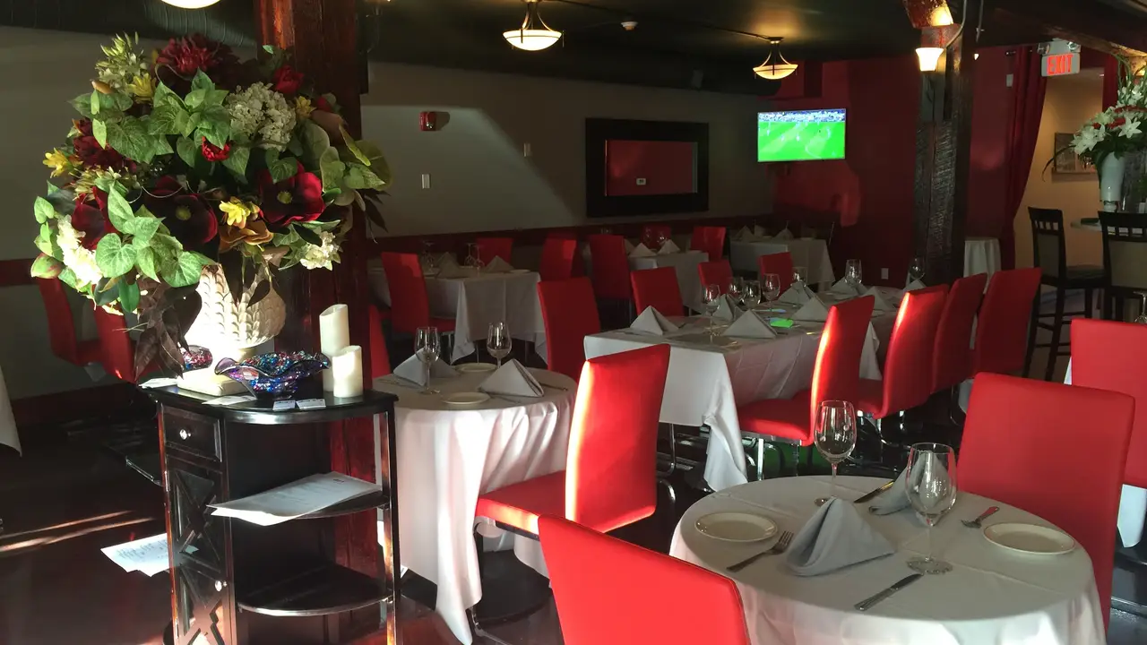 Allegro Italian Kitchen - Little Italy, Edmonton, AB