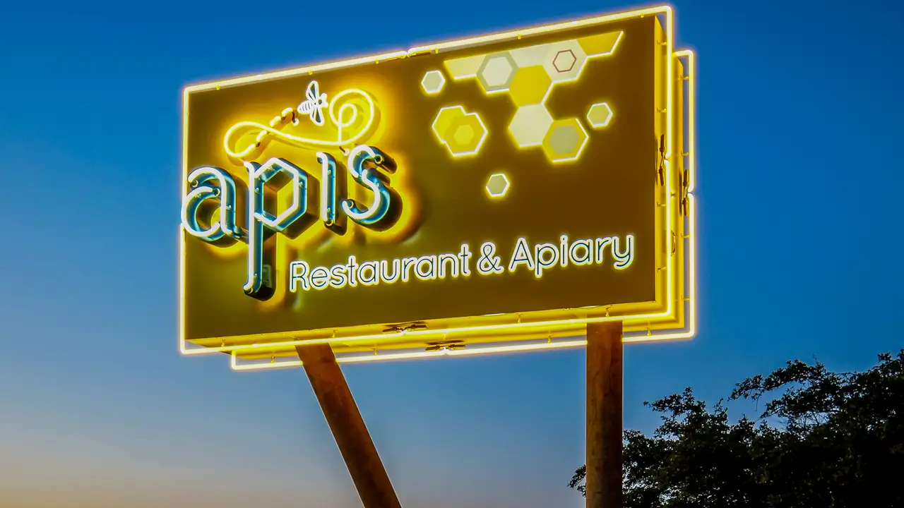 Apis Restaurant - Permanently Closed, Spicewood, TX