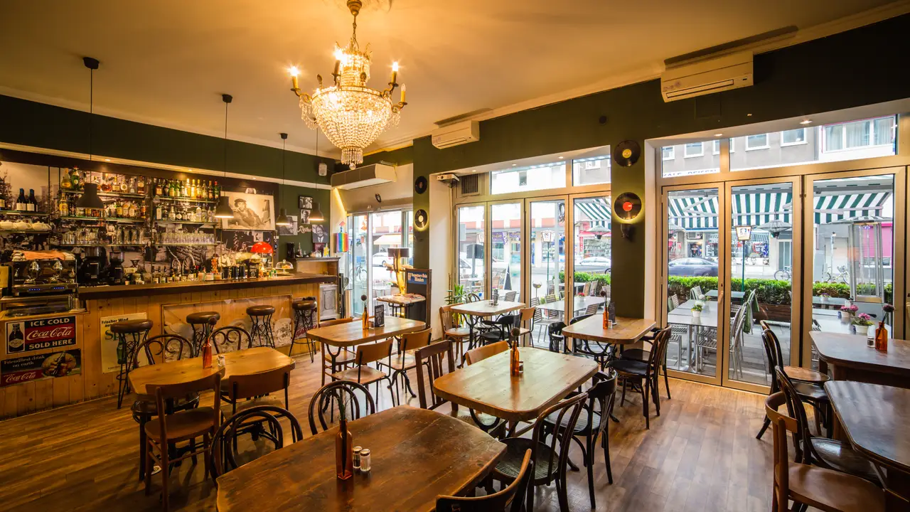 Retro Bar & Restaurant，BYMünchen