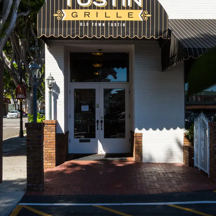 Tustin Grille - Permanently Closed, Tustin, CA