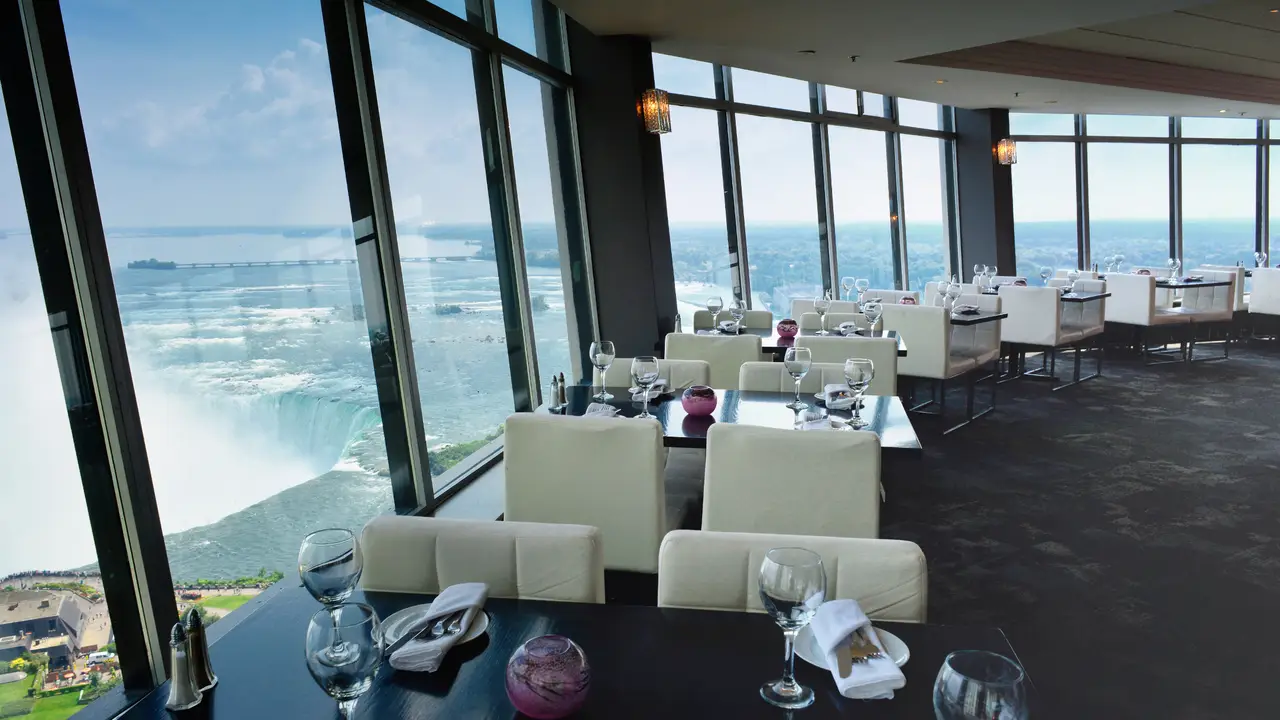 Marilyn's Bistro & Lounge - Permanently Closed, Niagara Falls, ON