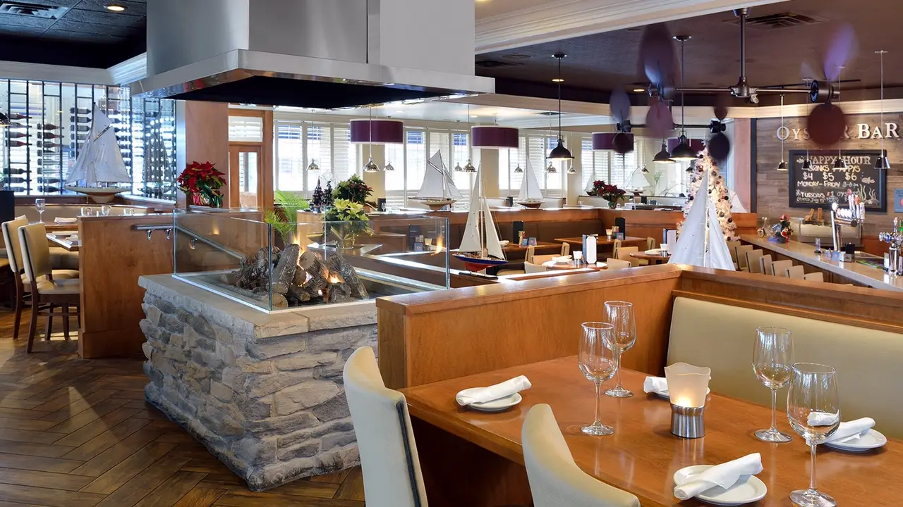 Walker's Wine Bar & Grill, Mississauga, ON