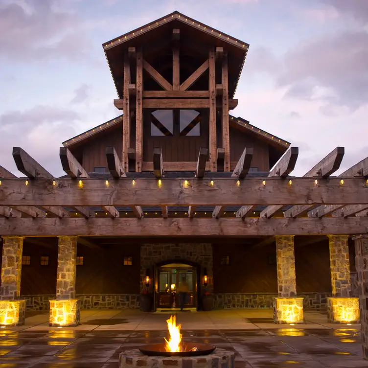 Hoist House Restaurant at Swiftwater Cellars, Cle Elum, WA
