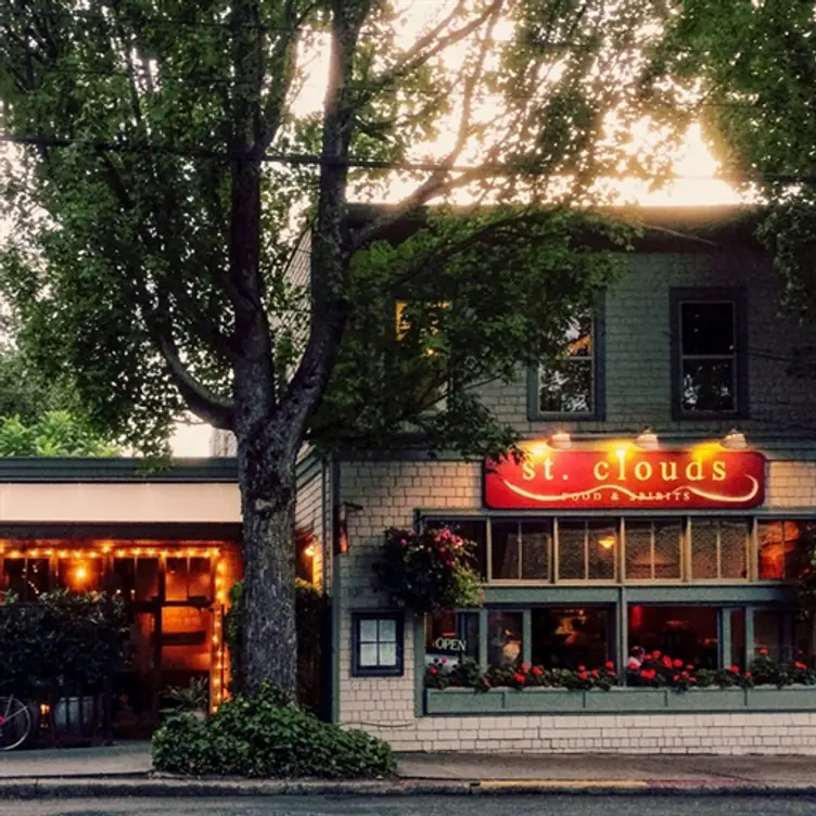 St. Clouds, Seattle, WA