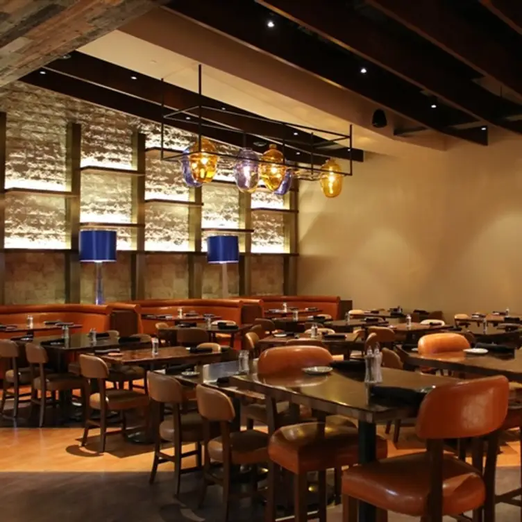 Lone Butte Bar & Grille, Chandler, AZ