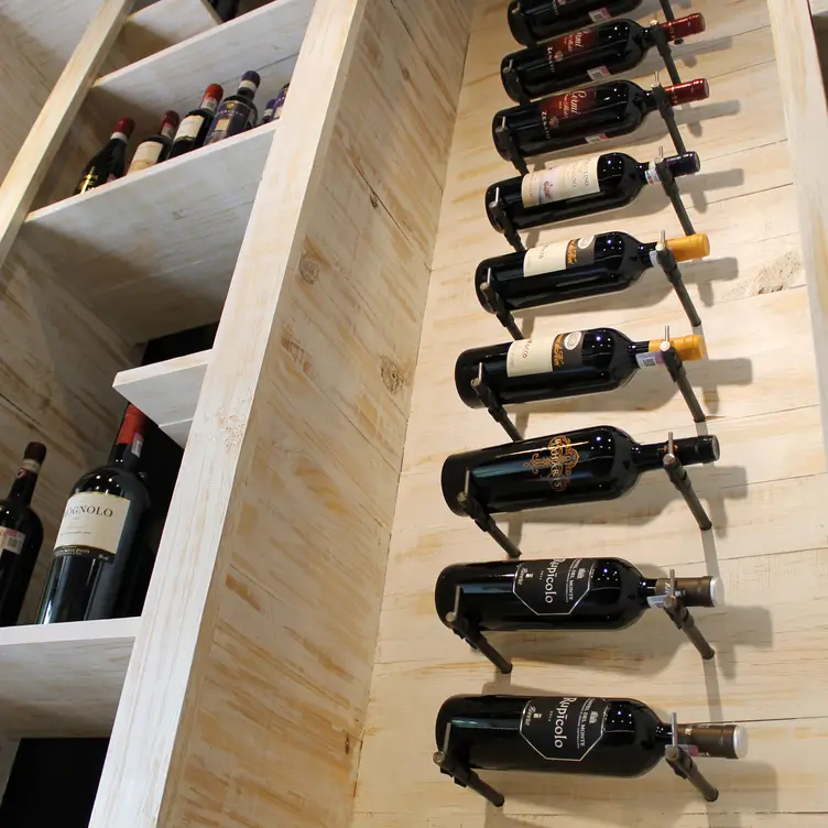 Vinos - Isabella, Mexico, CDMX