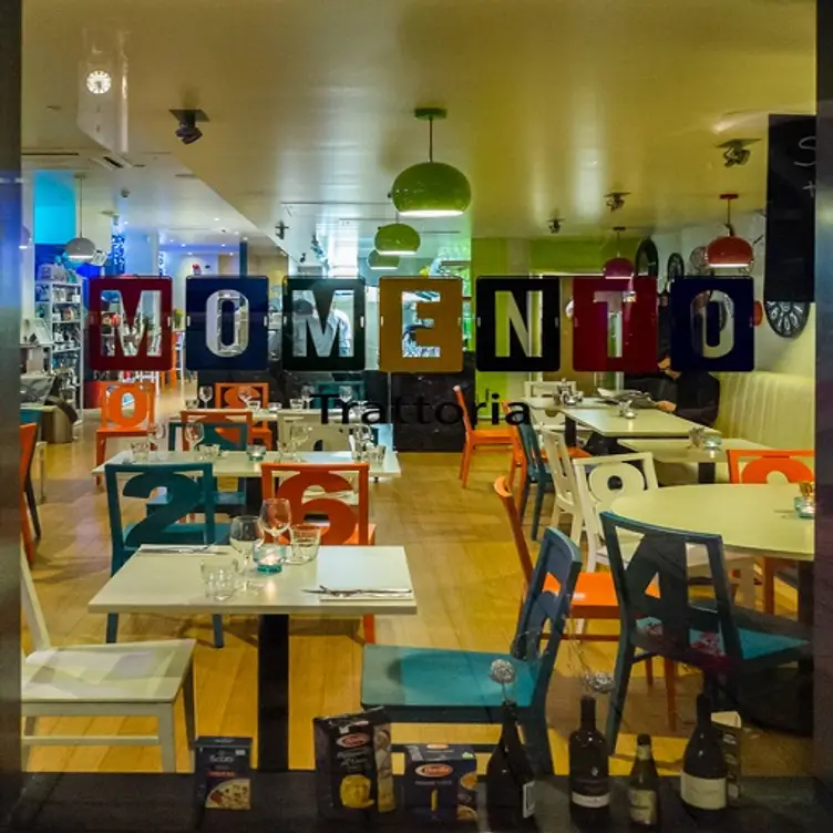 Momento, Southampton, Hampshire