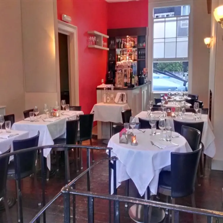 La Collina, London, 