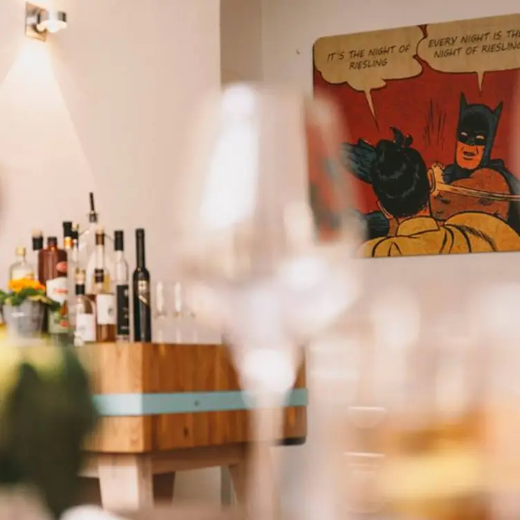 Upper Eat Side Restaurant Bistro, München, BY