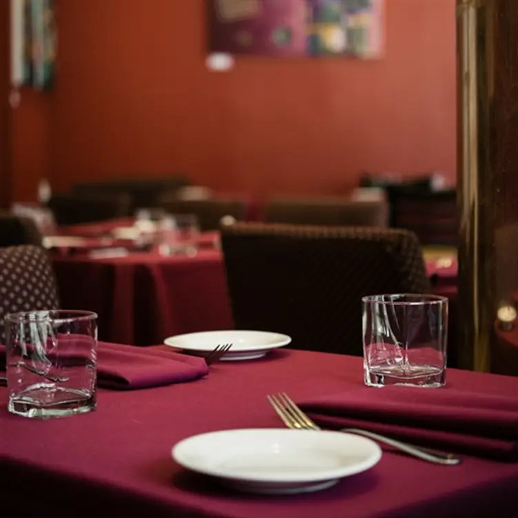 Vino Rosso Bar & Restaurant - Permanently Closed, Toronto, ON