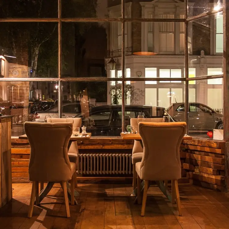 Wolfe - Permanently Closed, London, 