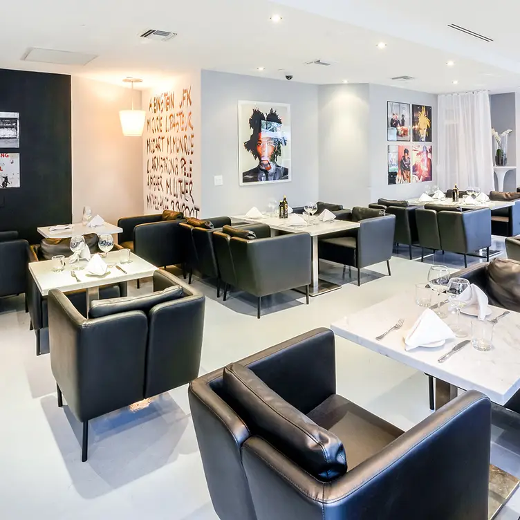Dining Room - Cafe des Arts Miami - Permanently Closed, Miami Beach, FL