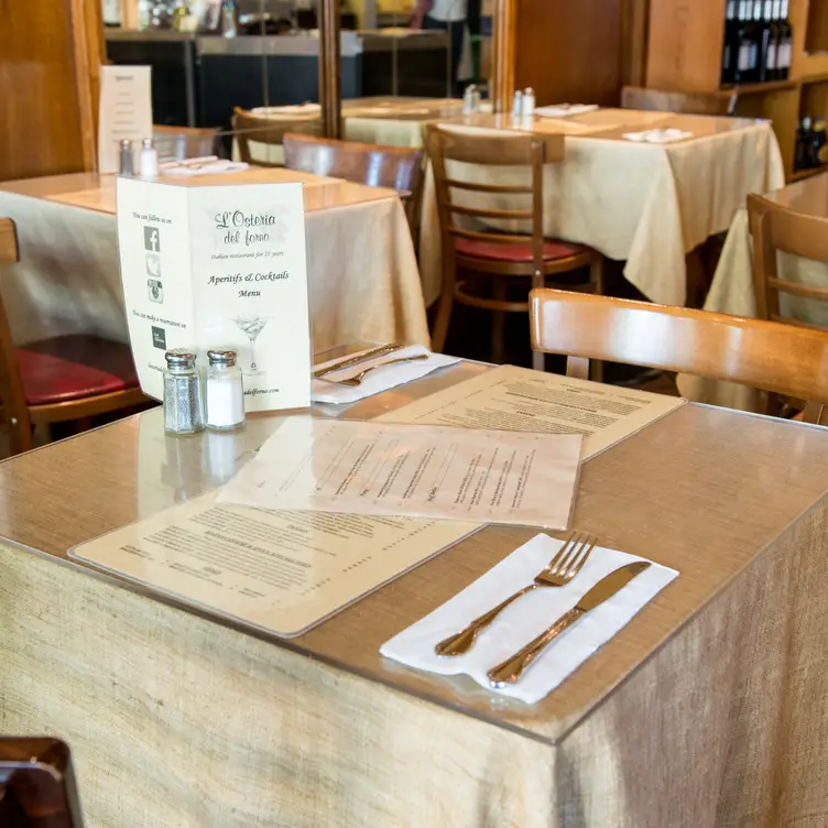 Tables - L'Osteria del Forno, San Francisco, CA