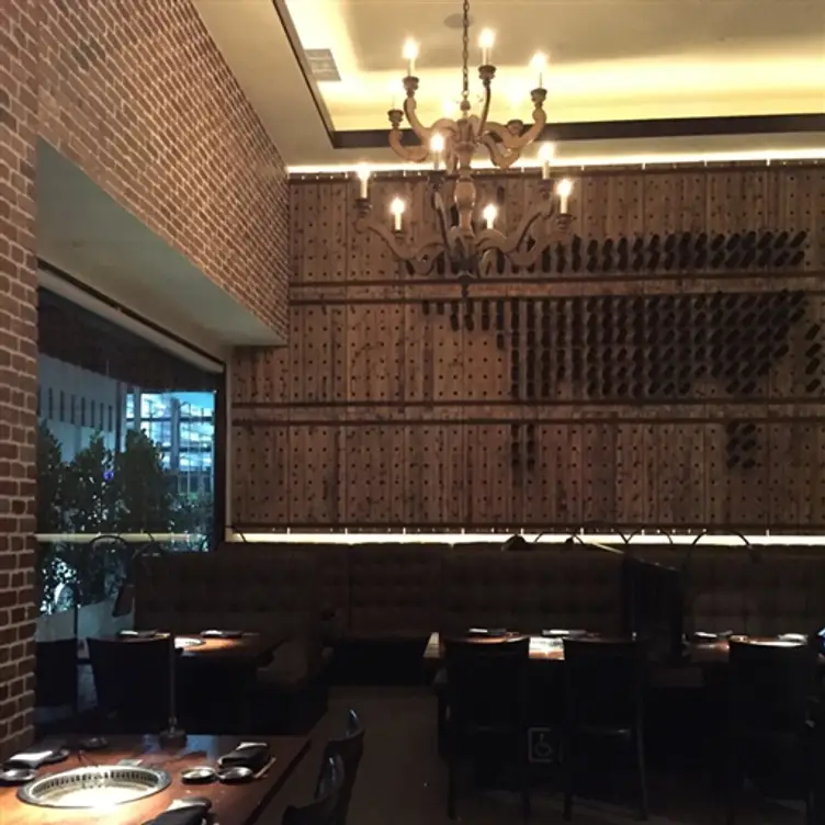 Yazawa, Beverly Hills, CA
