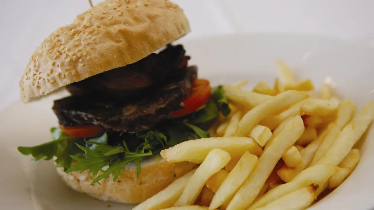 Ruc Burger - Hereford Prime Grill, Barton, AU-ACT