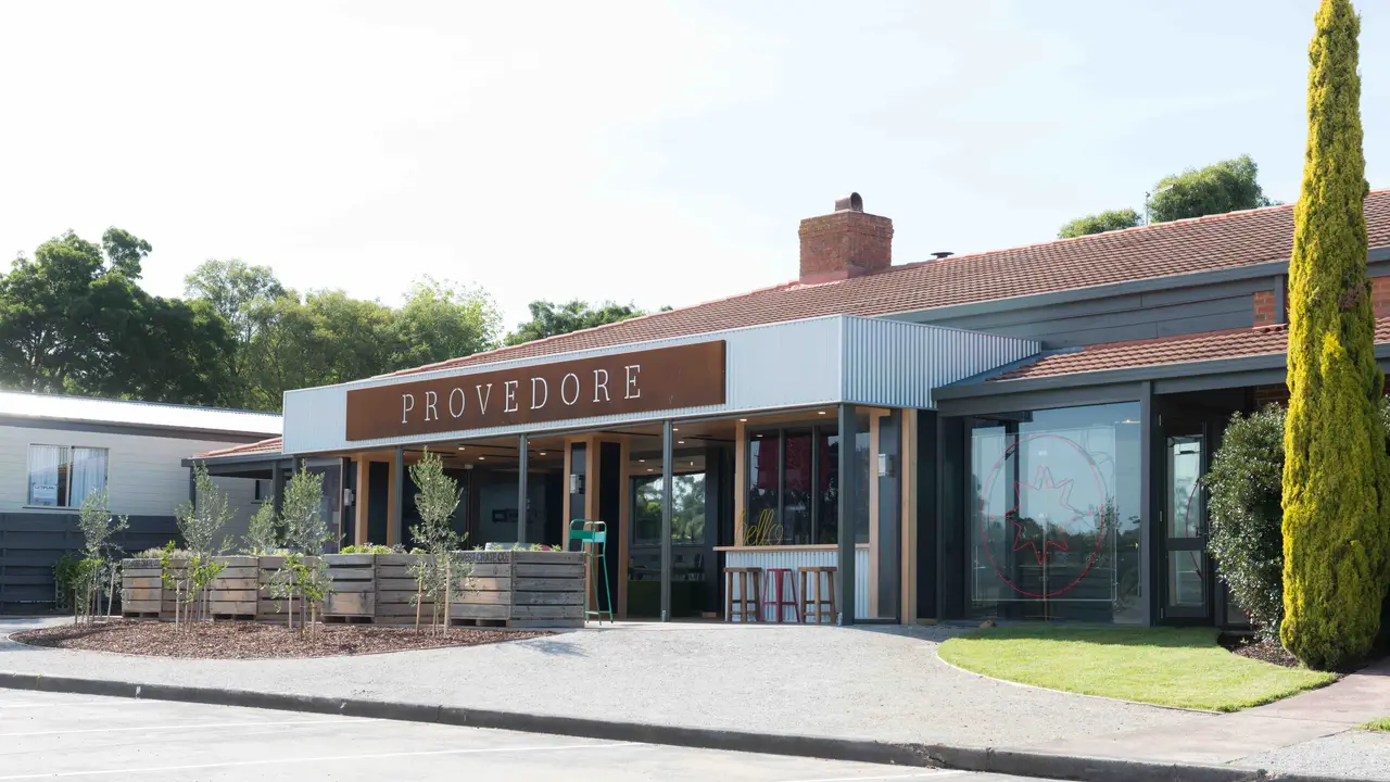 Ballarat Provedore, Warrenheip, AU-VIC